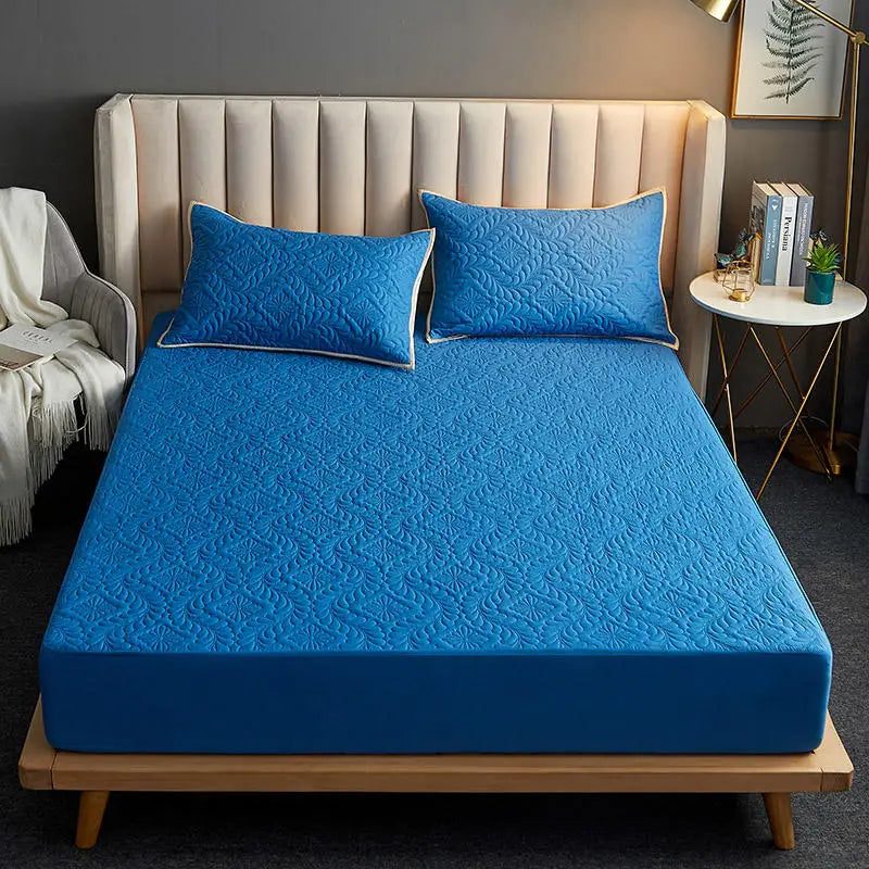 Bonenjoy Quilted Waterproof Fitted Sheet – Elastic Mattress Cover, Queen/King, Solid Color