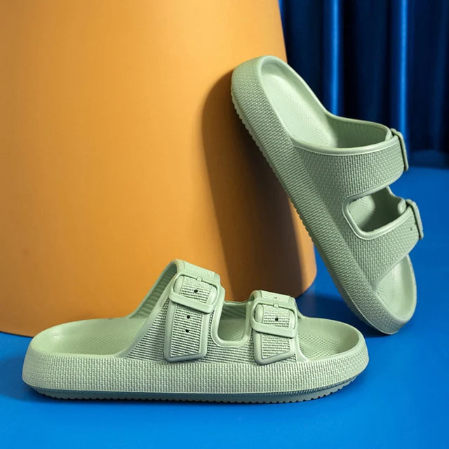 Men’s Summer Platform Sandals – Soft Sole, Adjustable Buckle, Non-Slip Flip Flops for Home & Beach Comfort