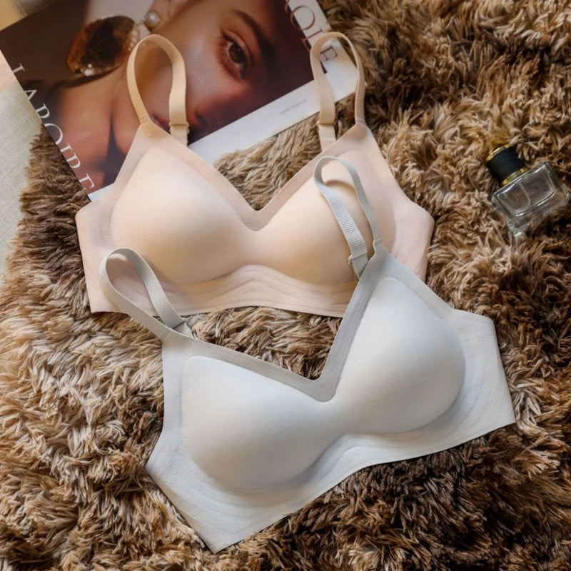 Seamless Wireless Push-Up Bra – Soft & Slim Fit