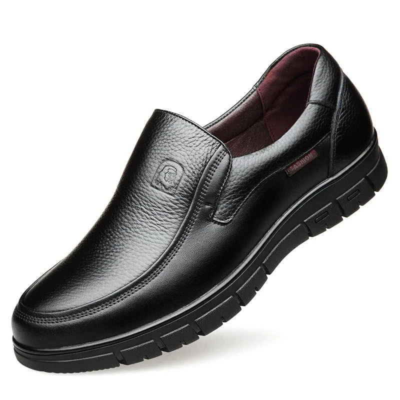 Genuine Leather Men’s Loafers – Breathable Handmade Walking Shoes