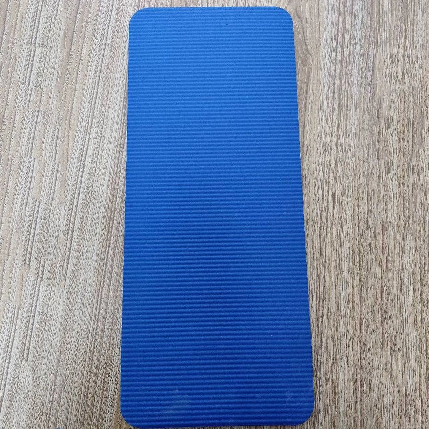 1x Anti-Skid Yoga Mat – 1.5cm Thick Comfort Rubber for Exercise & Pilates