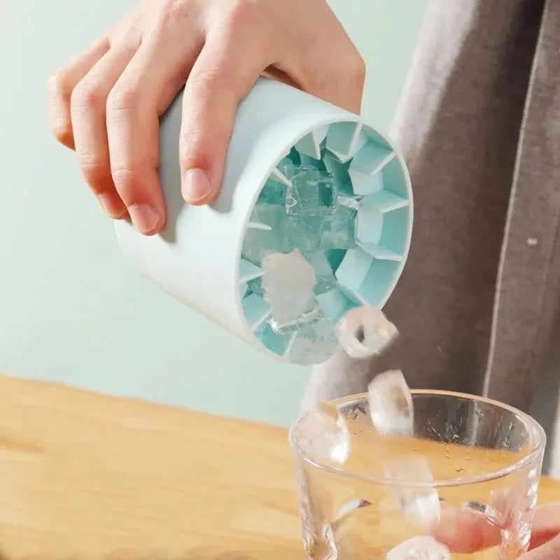 Silicone Round Ice Cube Mold – DIY Ice Maker Bucket for Summer & Barware