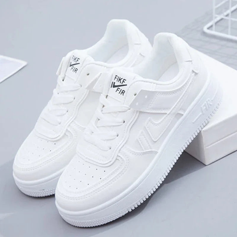 Fashion Lace-Up Flat Sneakers – Breathable, Wear-Resistant, Thick Sole