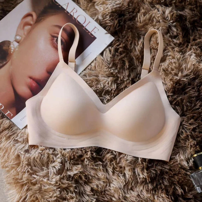 Seamless Wireless Push-Up Bra – Soft & Slim Fit