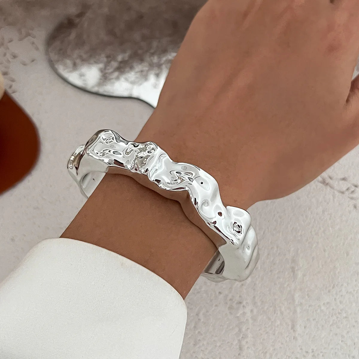 DIEZI Vintage Punk Geometric Cuff Bangles – Gold & Silver Plastic Bracelet for Women & Men