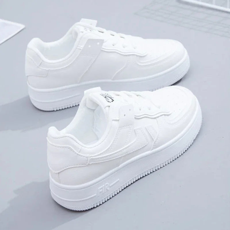 Fashion Lace-Up Flat Sneakers – Breathable, Wear-Resistant, Thick Sole