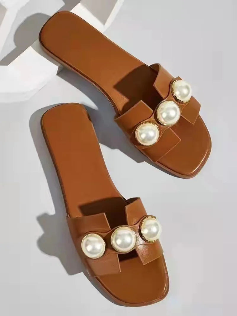 Women’s 2025 Pearl Sandals – Flat Fashion Slippers, Roman Style Flip-Flops for Party, Casual & Beach Wear