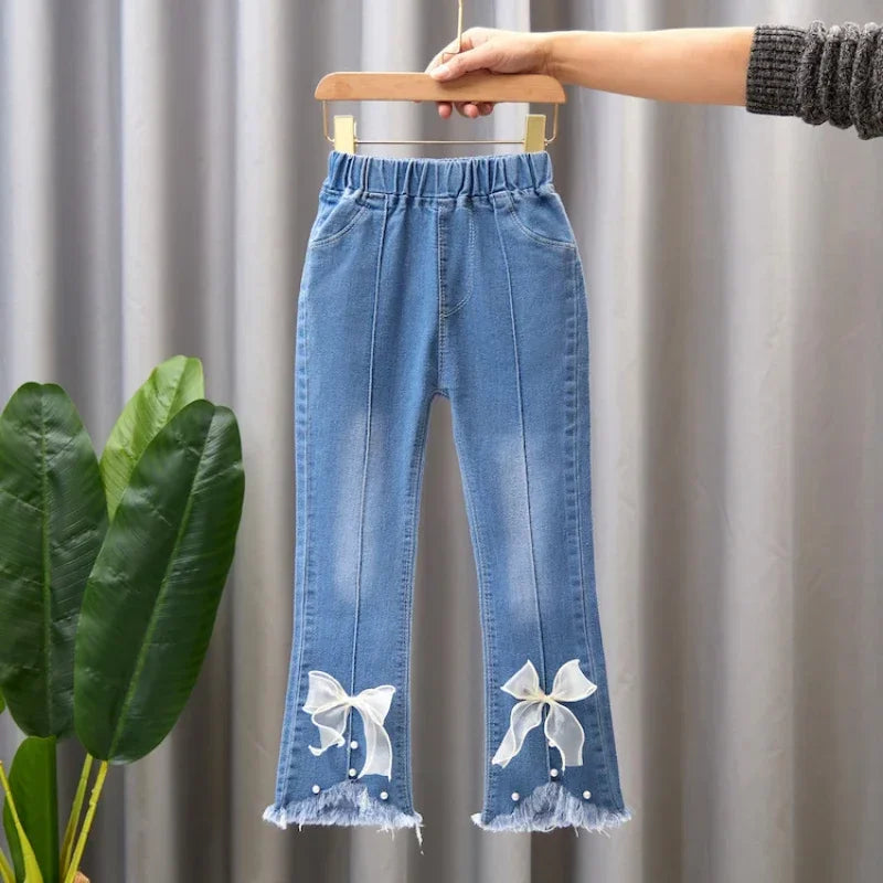 Girls' Printed Bell-Bottom Jeans Fashionable elastic denim trousers for spring/autumn—casual and comfy.