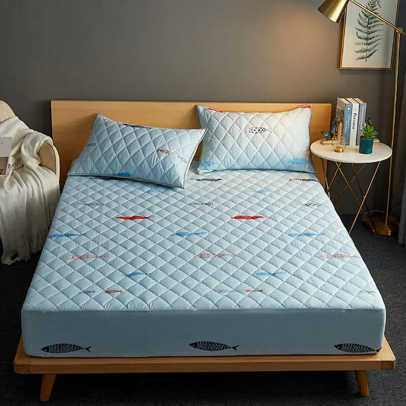Bonenjoy Quilted Waterproof Fitted Sheet – Elastic Mattress Cover, Queen/King, Solid Color