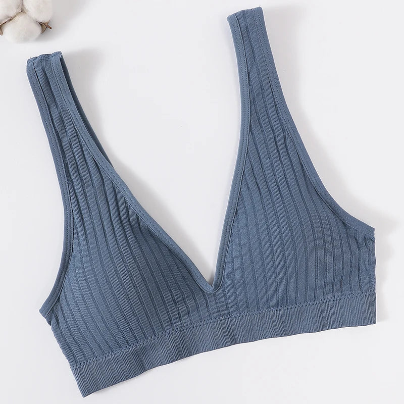 Deep V Push-Up Seamless Bra – Wireless & Padded