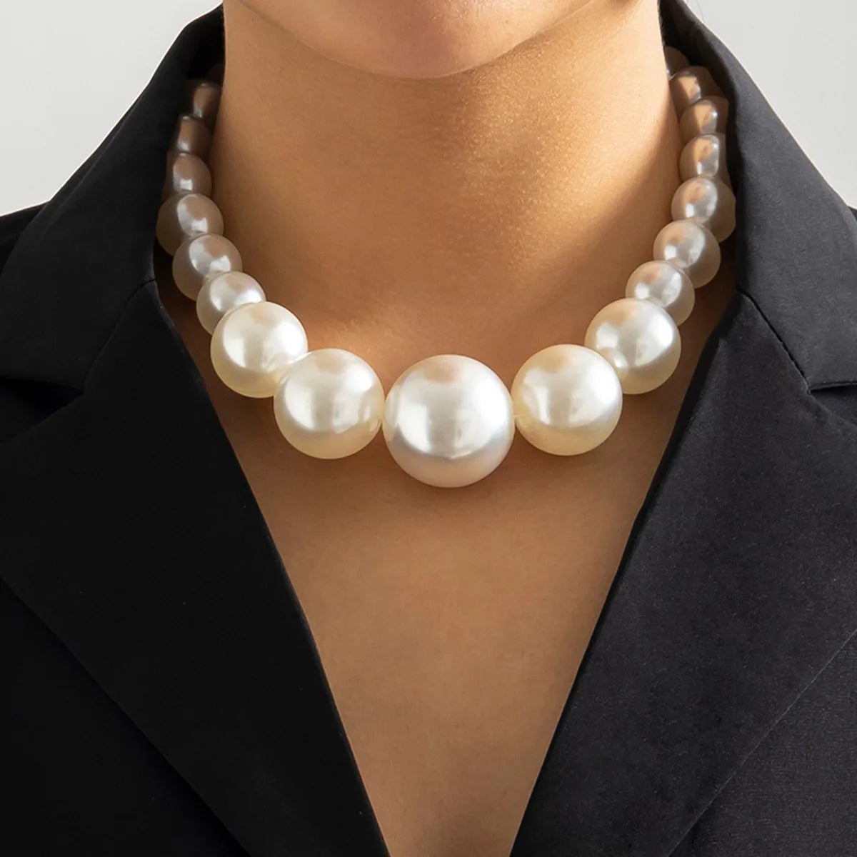 DIEZI Elegant Imitation Pearl Choker – Fashion Statement Necklace for Women