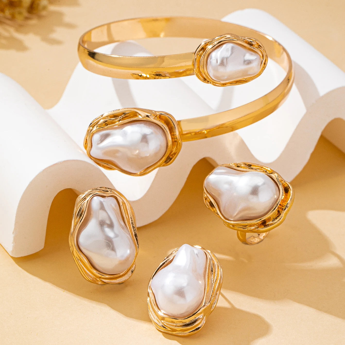 Women’s Baroque Style Jewelry Set – Bracelet, Ring & Earrings