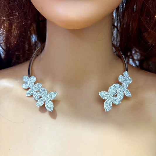 Opening necklace collar basic design minimalist and versatile jewelry gift suitable for parties