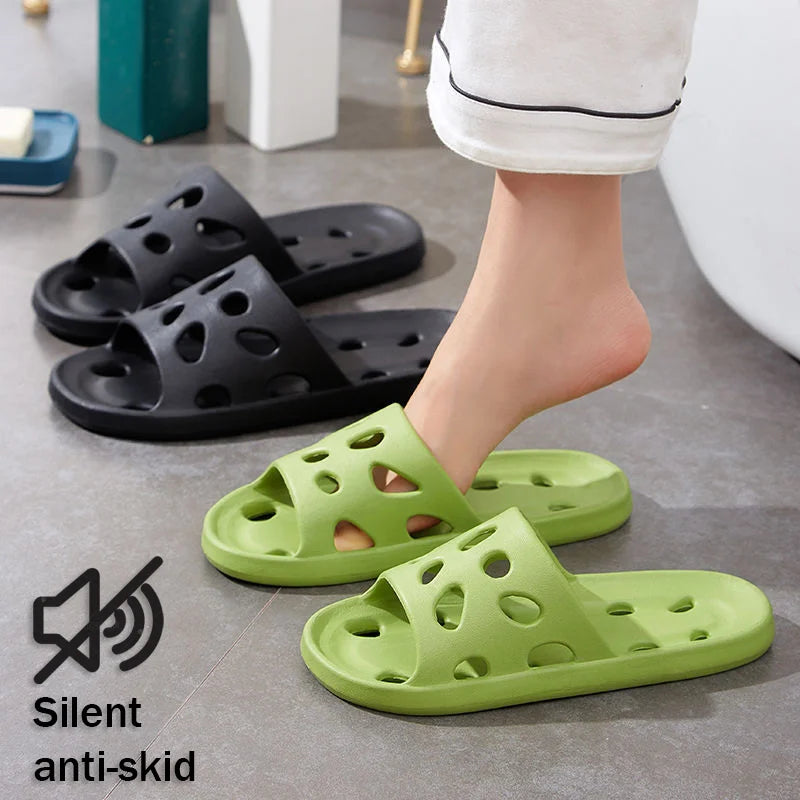 Bathroom & Beach Women’s Slippers – Lightweight, Non-Slip Flip Flops for Pool & Swimming