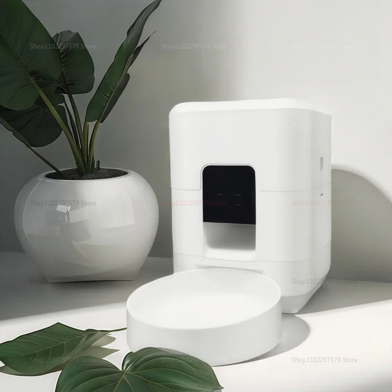 Smart 2L Automatic Pet Feeder – Wi-Fi Dry Food Dispenser with App Control for Cats & Dogs