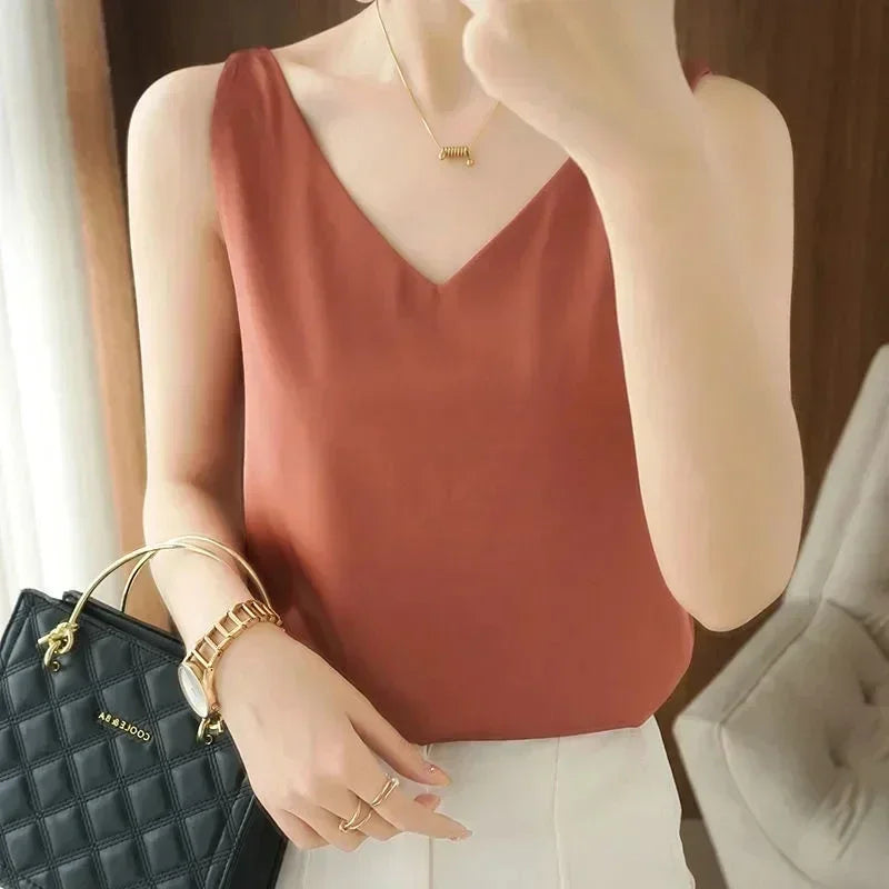 Women’s Sleeveless Satin Camisole Top