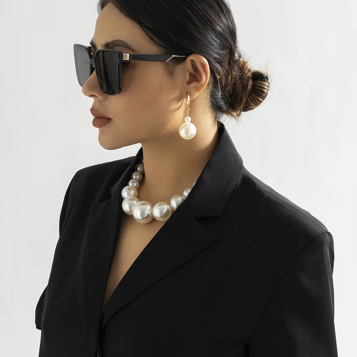 DIEZI Elegant Imitation Pearl Choker – Fashion Statement Necklace for Women