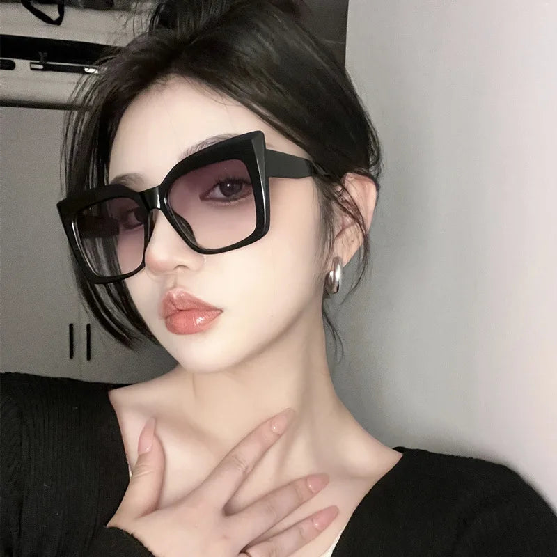 Small Frame Square Sunglasses – Unisex UV400 Outdoor Eyewear