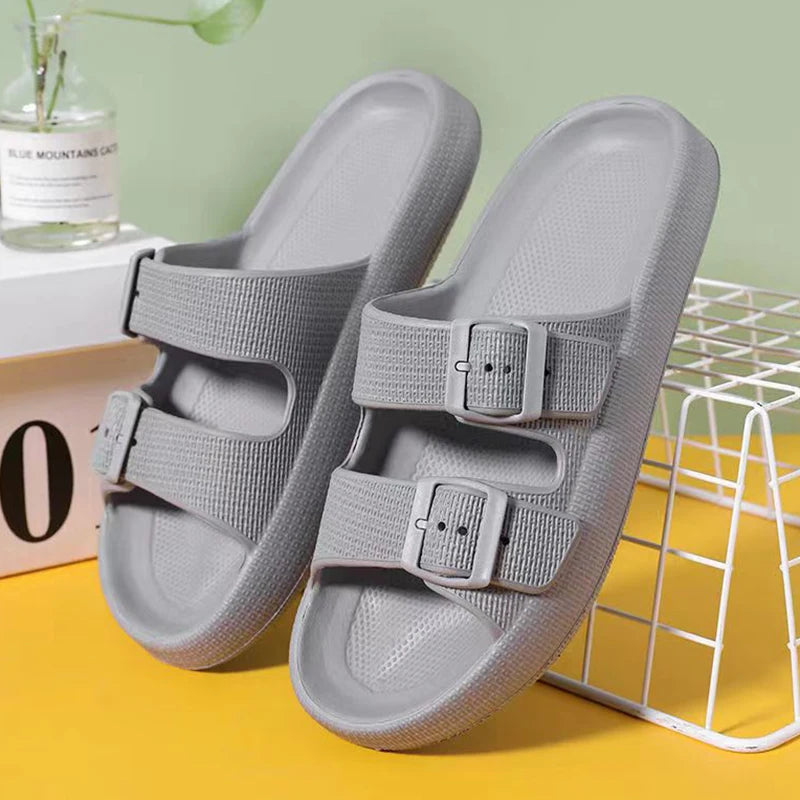 Men’s Summer Platform Sandals – Soft Sole, Adjustable Buckle, Non-Slip Flip Flops for Home & Beach Comfort