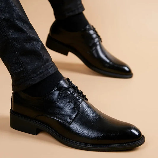 Men’s Wedding Leather Dress Shoes Pointed Toe Business Casual British Style Height Increasing Spring 2024 New Arrival