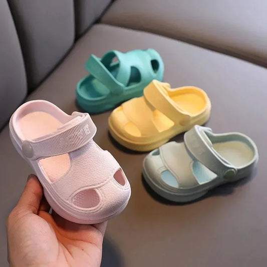 Kids’ Summer Sandals – Soft Anti-Slip Hole Shoes for Boys & Girls, Perfect for Beach & Home (Ages 1–3)