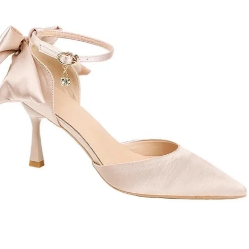Wedding Heels for Women – Elegant Pointed Toe Pumps with Pearl Beads, Luxury Design, High Heels in White or Black (Model 2025)