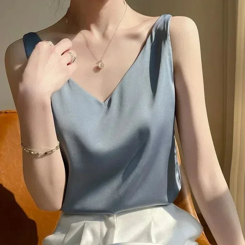 Women’s Sleeveless Satin Camisole Top