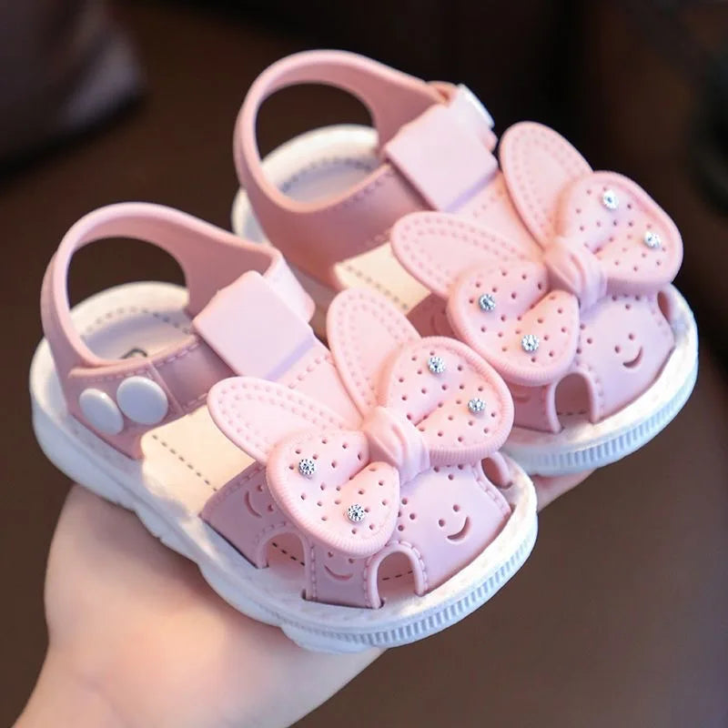 2025 Kids’ Summer Slippers – Soft Sole Anti-Slip Sandals for Girls & Boys, Perfect for Home, Bathroom & Beach