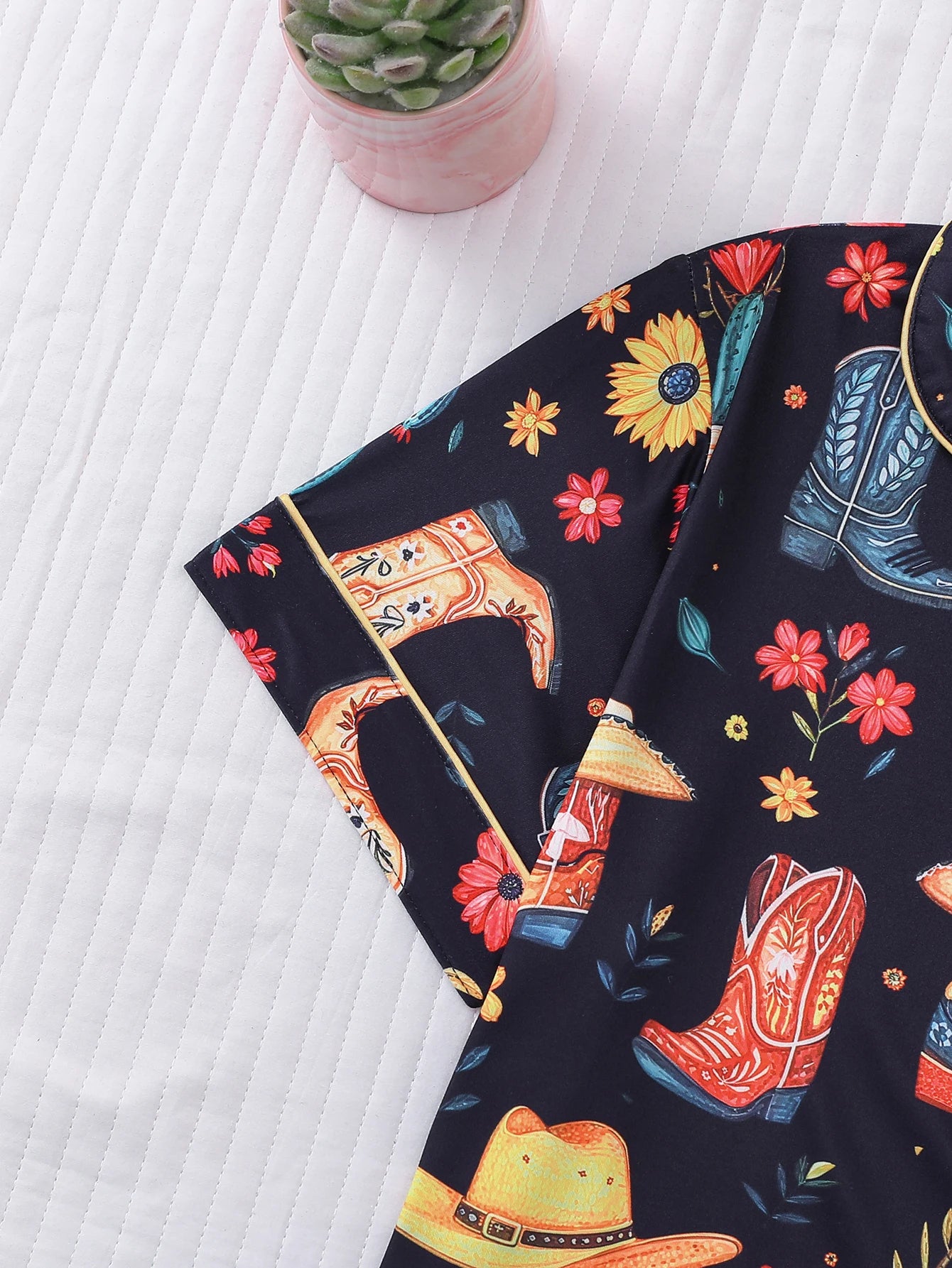 2-Piece Women’s Sleepwear Set – Denim Print Top & Shorts