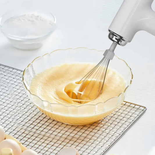 Portable USB Electric Egg Beater – Compact Mixer for Cakes & Pastries