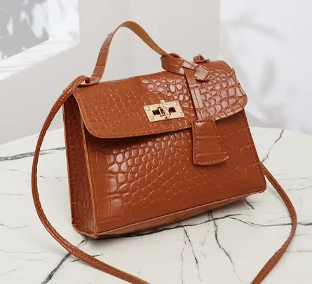 Women’s Handbags Set 2024 – Stylish & Functional