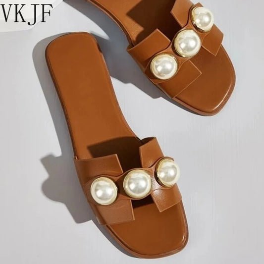 Women’s 2025 Pearl Sandals – Flat Fashion Slippers, Roman Style Flip-Flops for Party, Casual & Beach Wear
