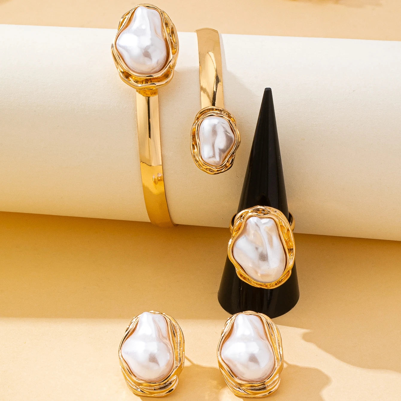 Women’s Baroque Style Jewelry Set – Bracelet, Ring & Earrings