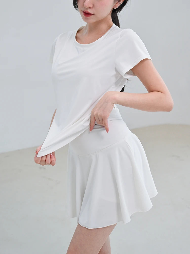 2025 Women’s Badminton & Tennis Set – Quick-Dry Sport Skirt Suit