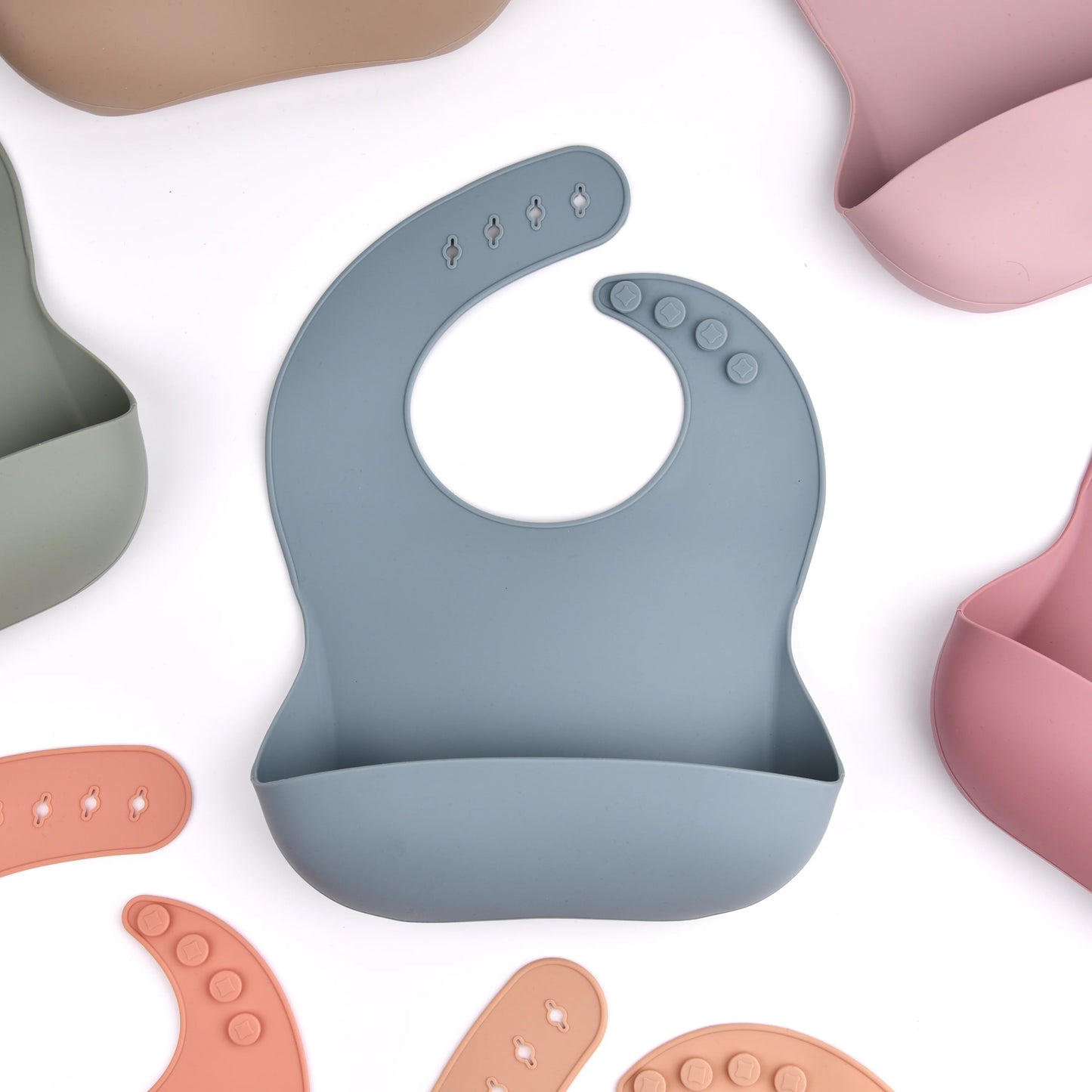 High Quality Food Grade Soft Waterproof Silicone Baby Bib With Food Catcher