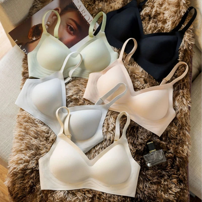 Seamless Wireless Push-Up Bra – Soft & Slim Fit