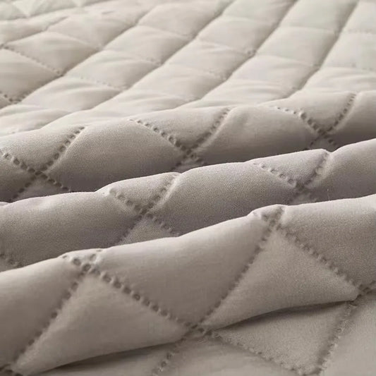 Waterproof Quilted Fitted Bed Sheet – 360° Elastic Mattress Protector, Single/Double/Queen/King