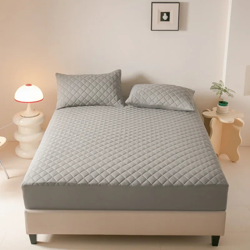 Waterproof Quilted Fitted Bed Sheet – 360° Elastic Mattress Protector, Single/Double/Queen/King