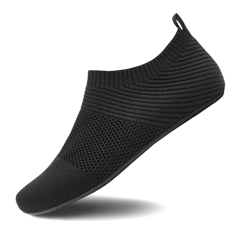 Unisex Quick-Dry Water Shoes – Barefoot Aqua Socks with Translucent Soles