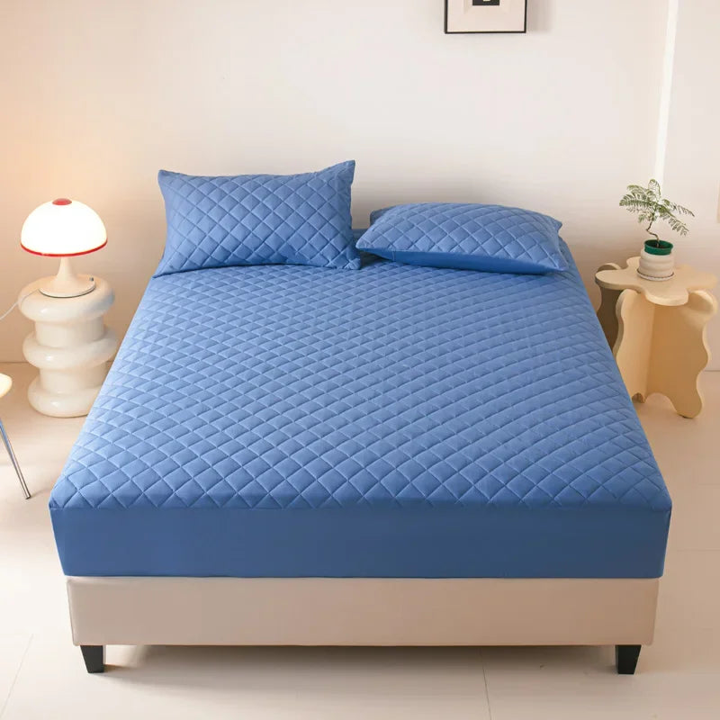 Waterproof Quilted Fitted Bed Sheet – 360° Elastic Mattress Protector, Single/Double/Queen/King