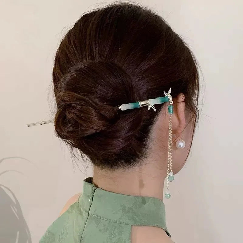 Elegant Chinese Style Hair Clip Tassel Hair Stick Traditional Floral Design Hairstyle Accessory Women Jewelry Hairpin Hairneedle