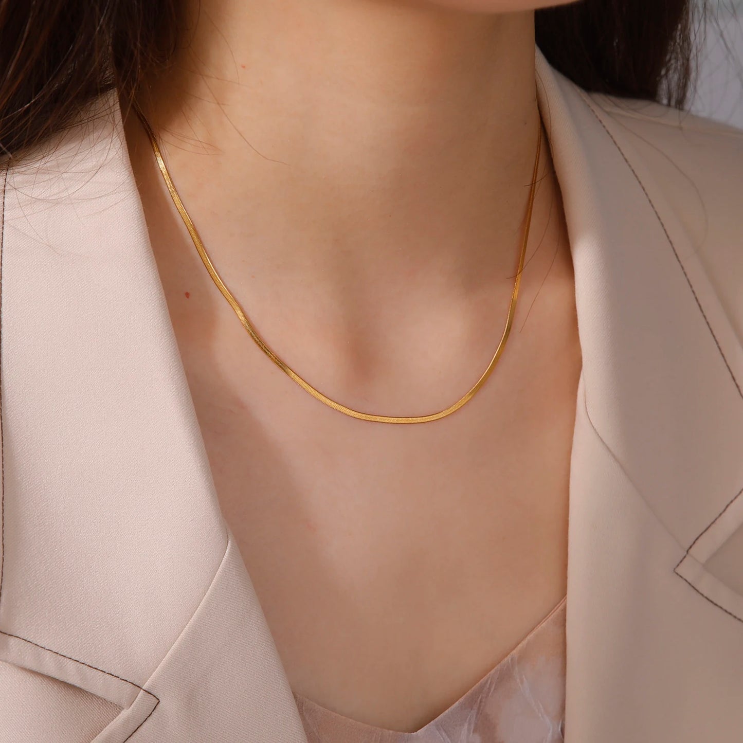 Skyrim Stainless Steel Snake Chain Necklace Gold Herringbone Choker for Women Men Trendy 2025 Jewelry Gift
