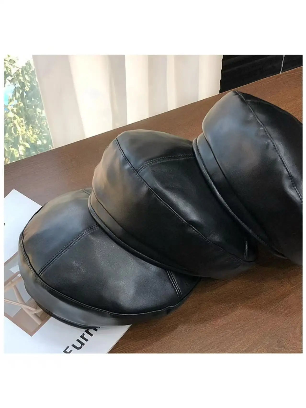 Women’s Octagonal Leather Beret – Vintage Painter Style Hat