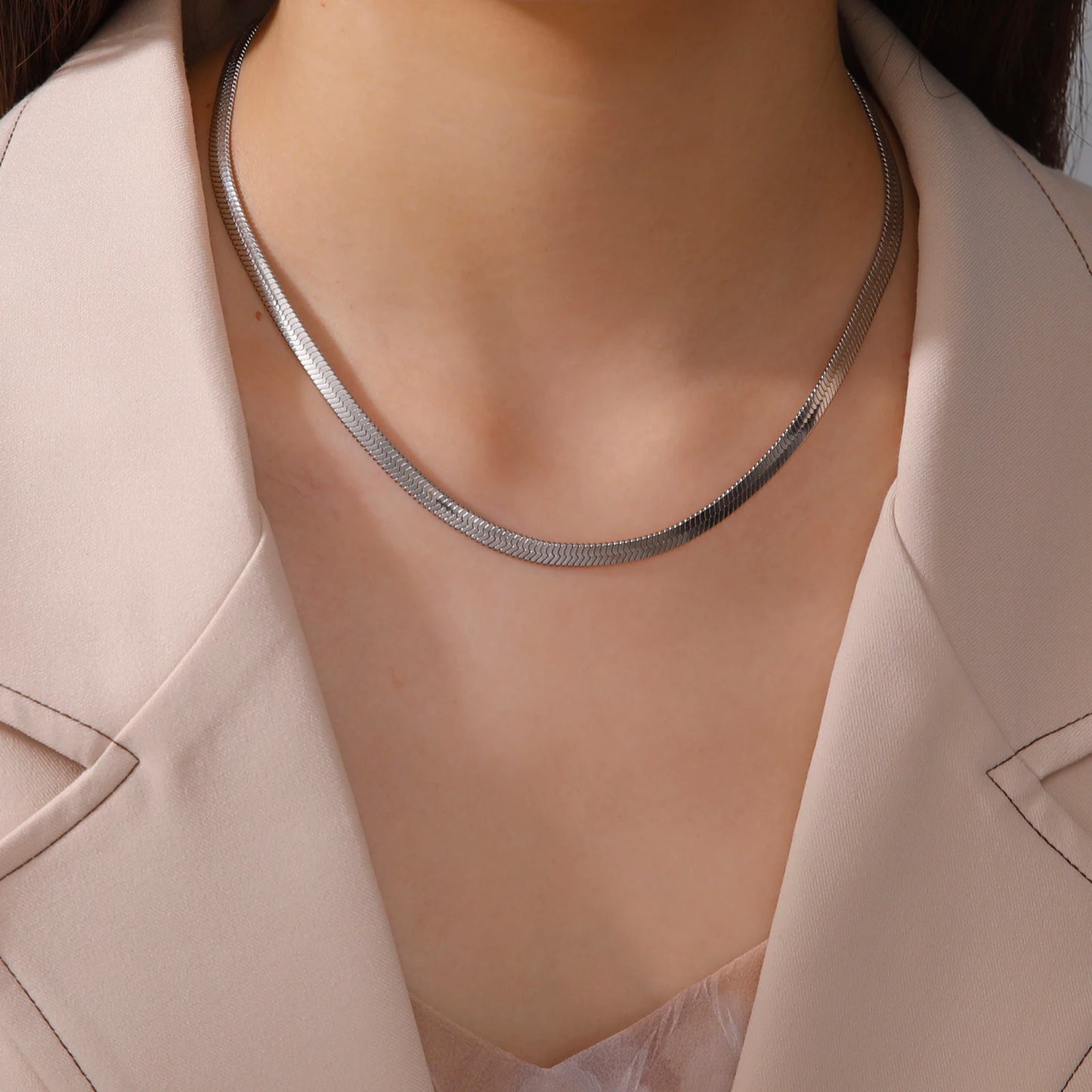 Skyrim Stainless Steel Snake Chain Necklace Gold Herringbone Choker for Women Men Trendy 2025 Jewelry Gift