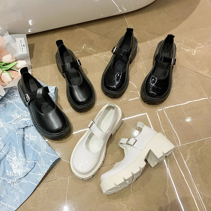 Spring 2025 Women’s Retro Thick-Soled Leather Shoes – Round Toe Buckle Single Shoes